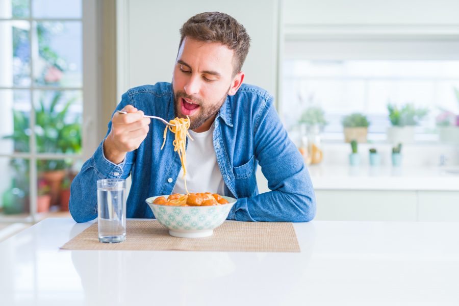 Late night eating may cause greater weight gain – new research points to why