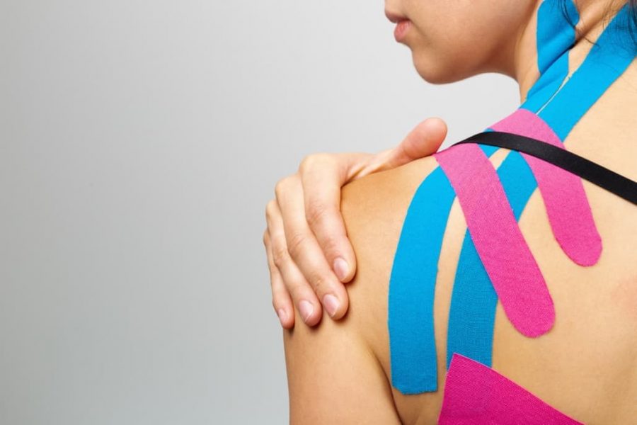 Use Kinesiology Tape correctly for muscle support and repair